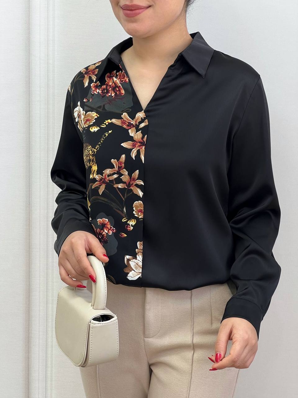 شومیز ساتن طرحدار کد 3664