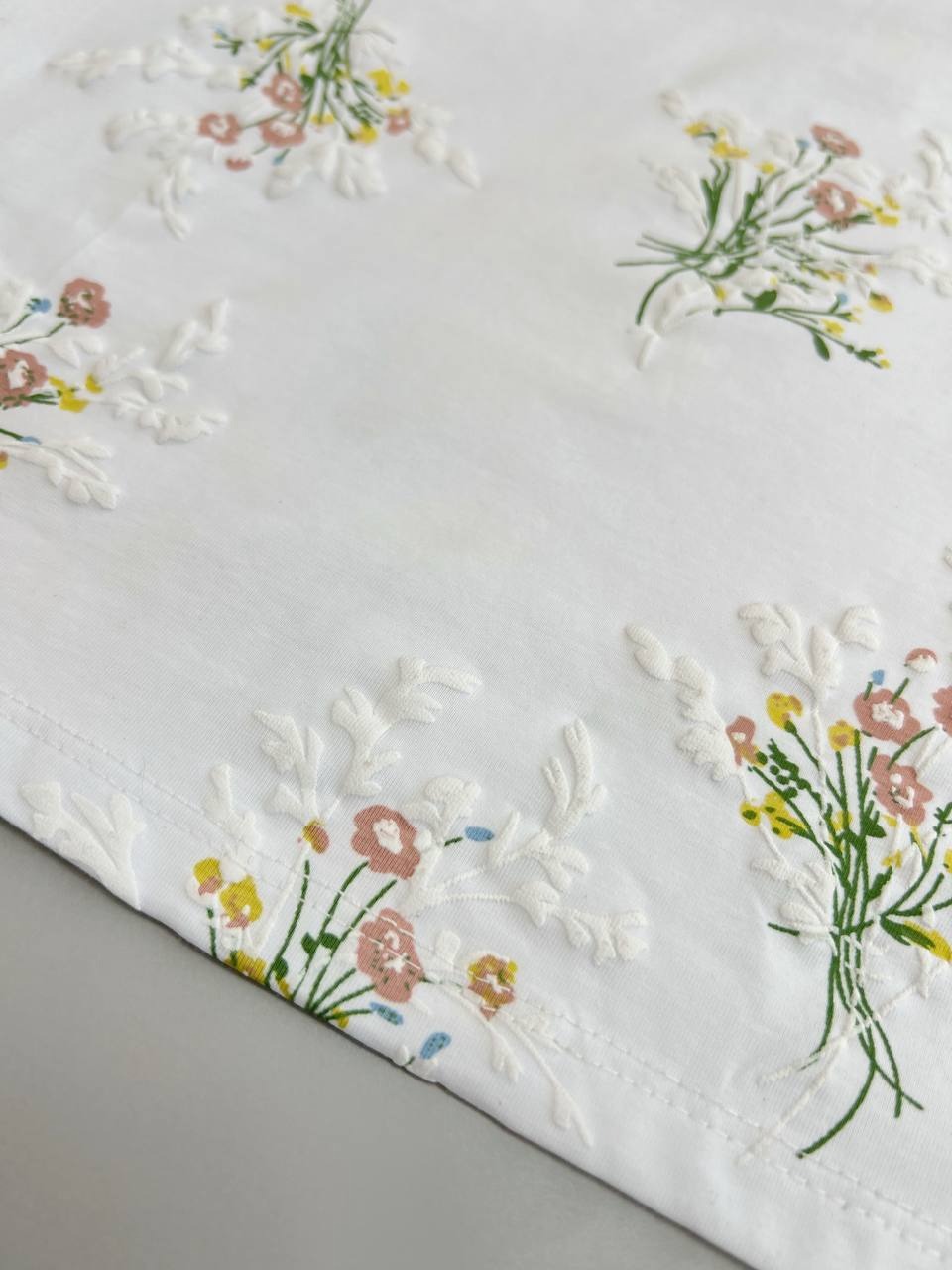 تیشرت گل برجسته وارداتی کد 3665