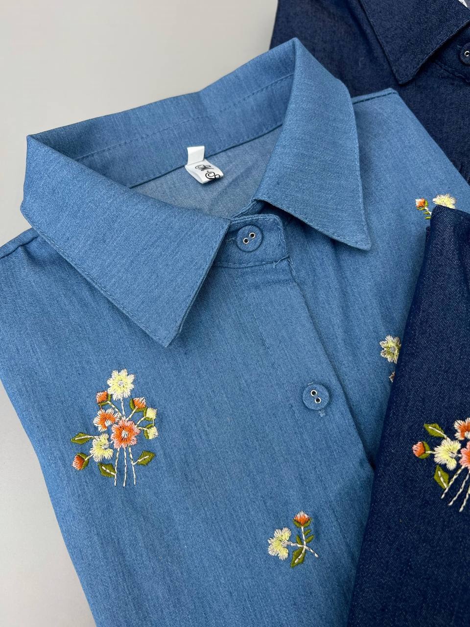 مانتو جین گلدوزی شده کد 3687