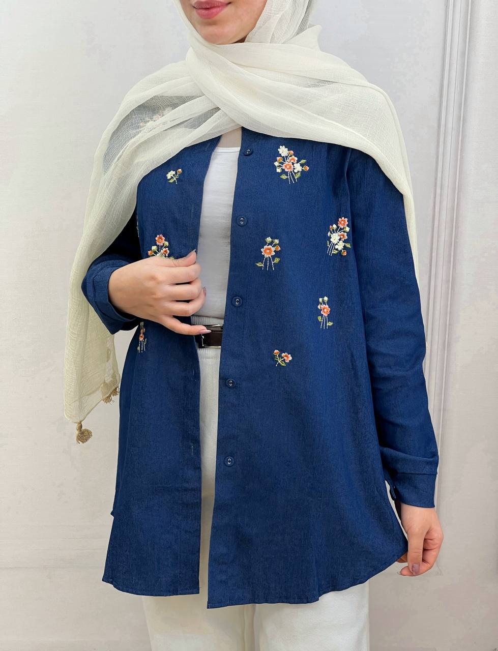 مانتو جین گلدوزی شده کد 3687