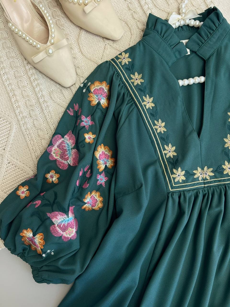 شومیز کرپ تمام گلدوزی کد 3690