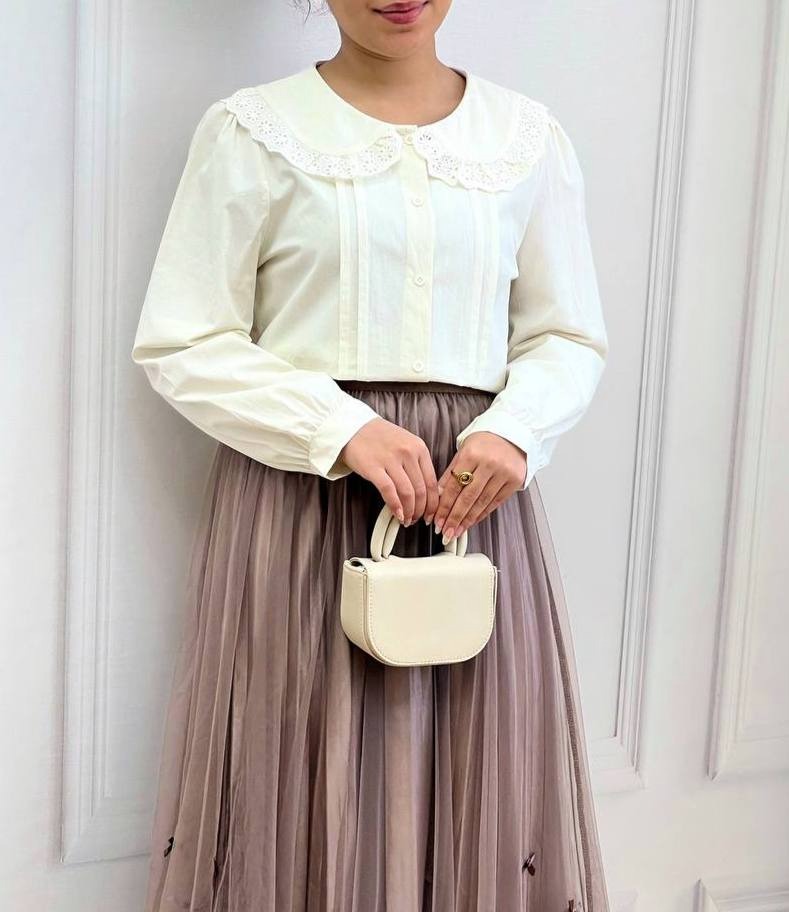 شومیز کتان کاغذی یقه خامه دوزی کد 3722