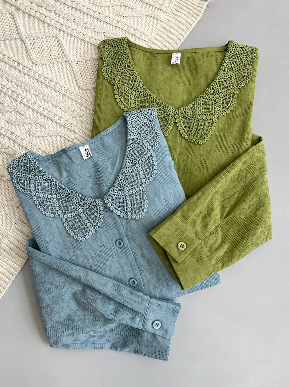 شومیز گل برجسته دو رنگ کد 3725