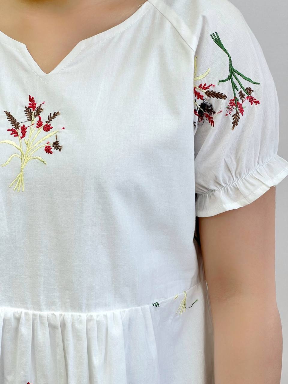 پیراهن کتان نخ گلدوزی شده کد 3748