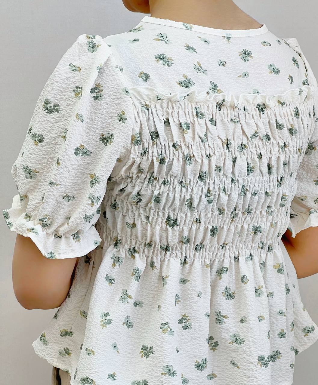 شومیز کرپ گل برجسته شکوفه کد 3760