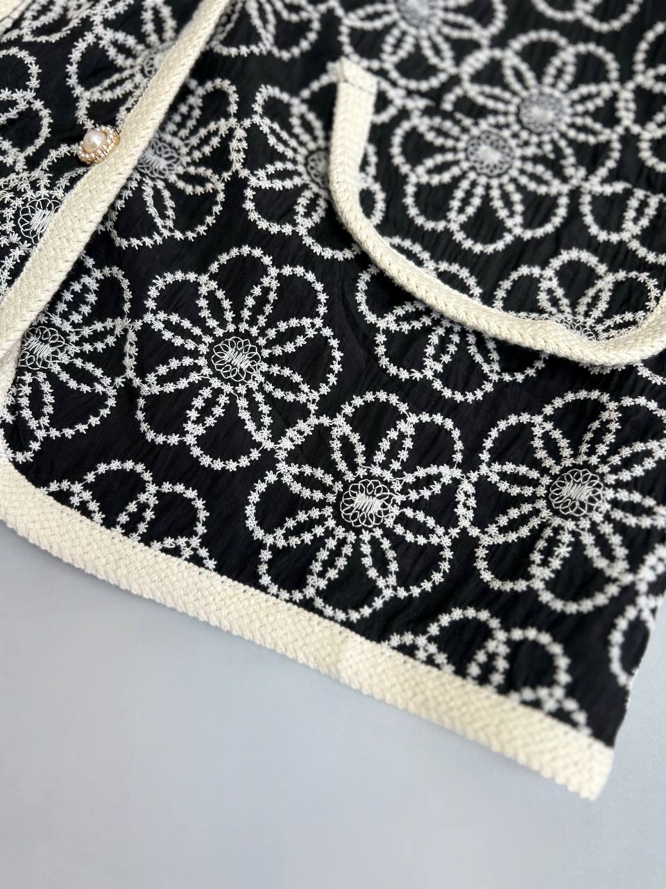 شومیز جلو دکمه تمام گلدوزی کد 3775