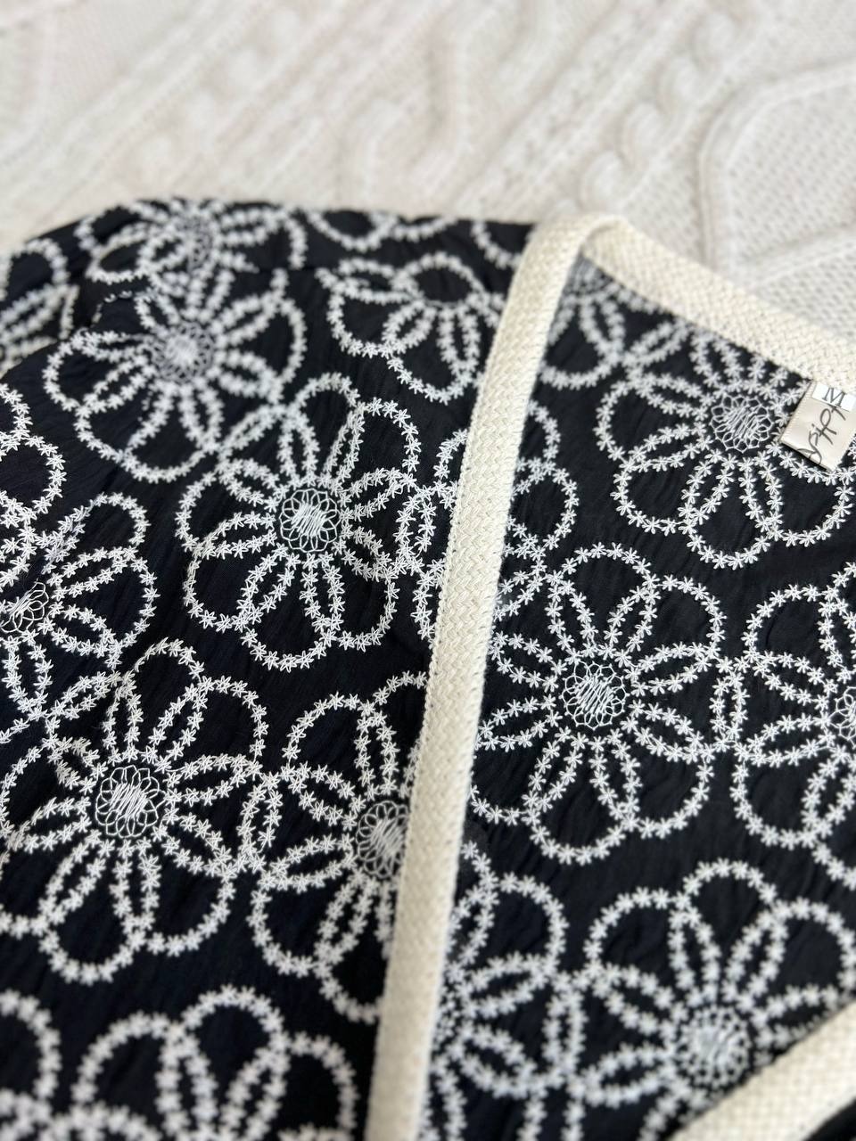 شومیز جلو دکمه تمام گلدوزی کد 3775