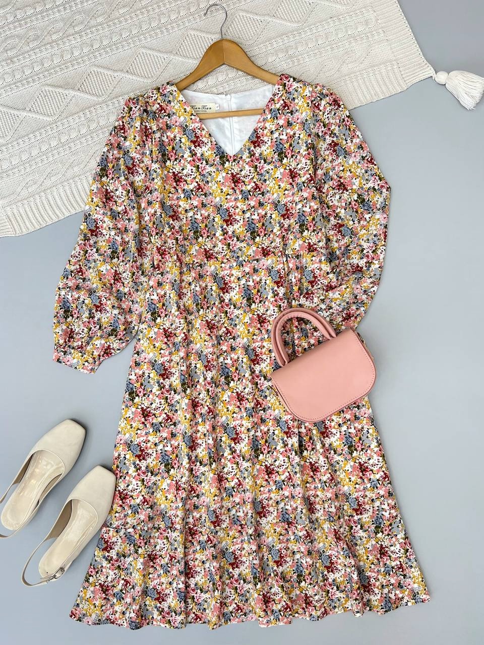 پیراهن گلدار تکرنگ کد 3796