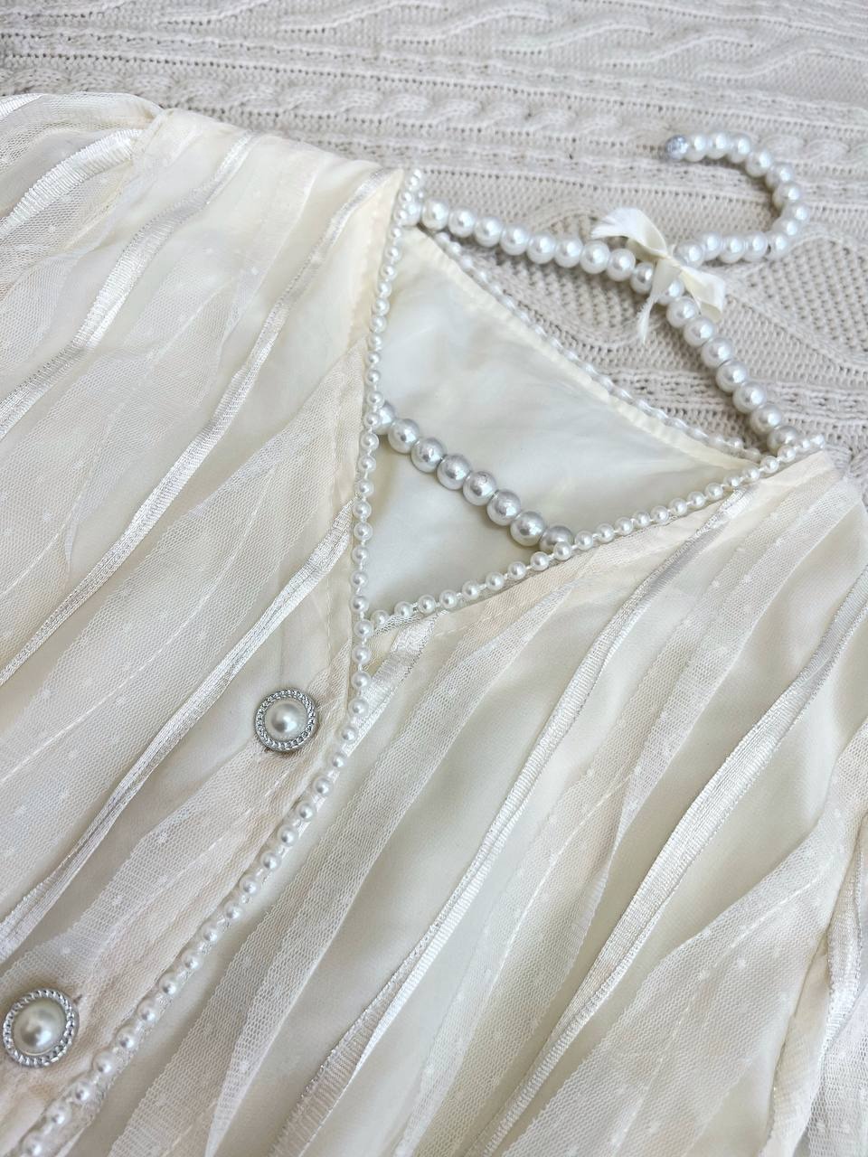 شومیز مرواریدی جلو دکمه کد 3803