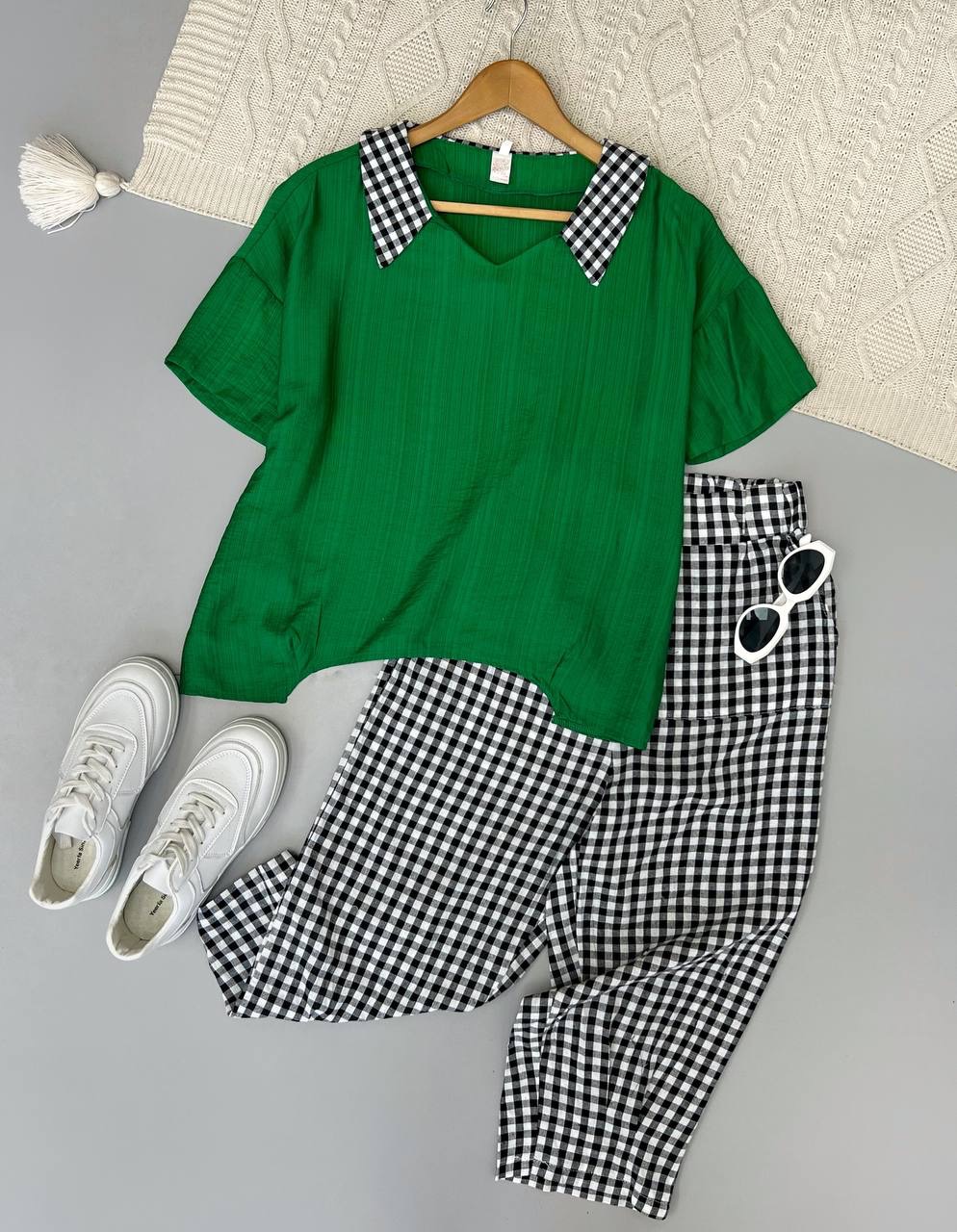 ست شومیز ساده با شلوار چهارخونه کد 3810