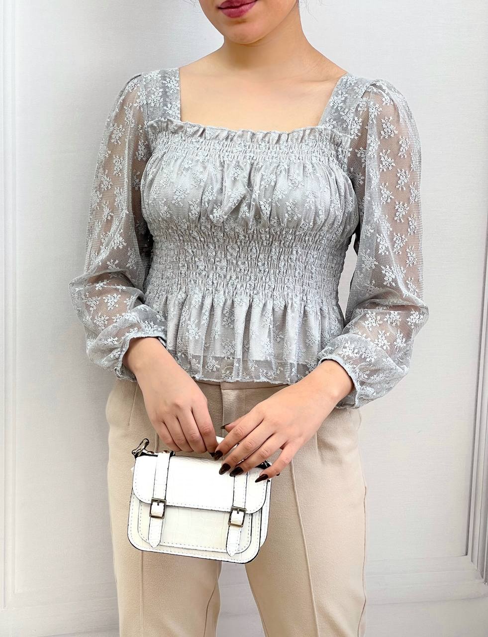 شومیز تمام گیپور کمرکش کد 3812