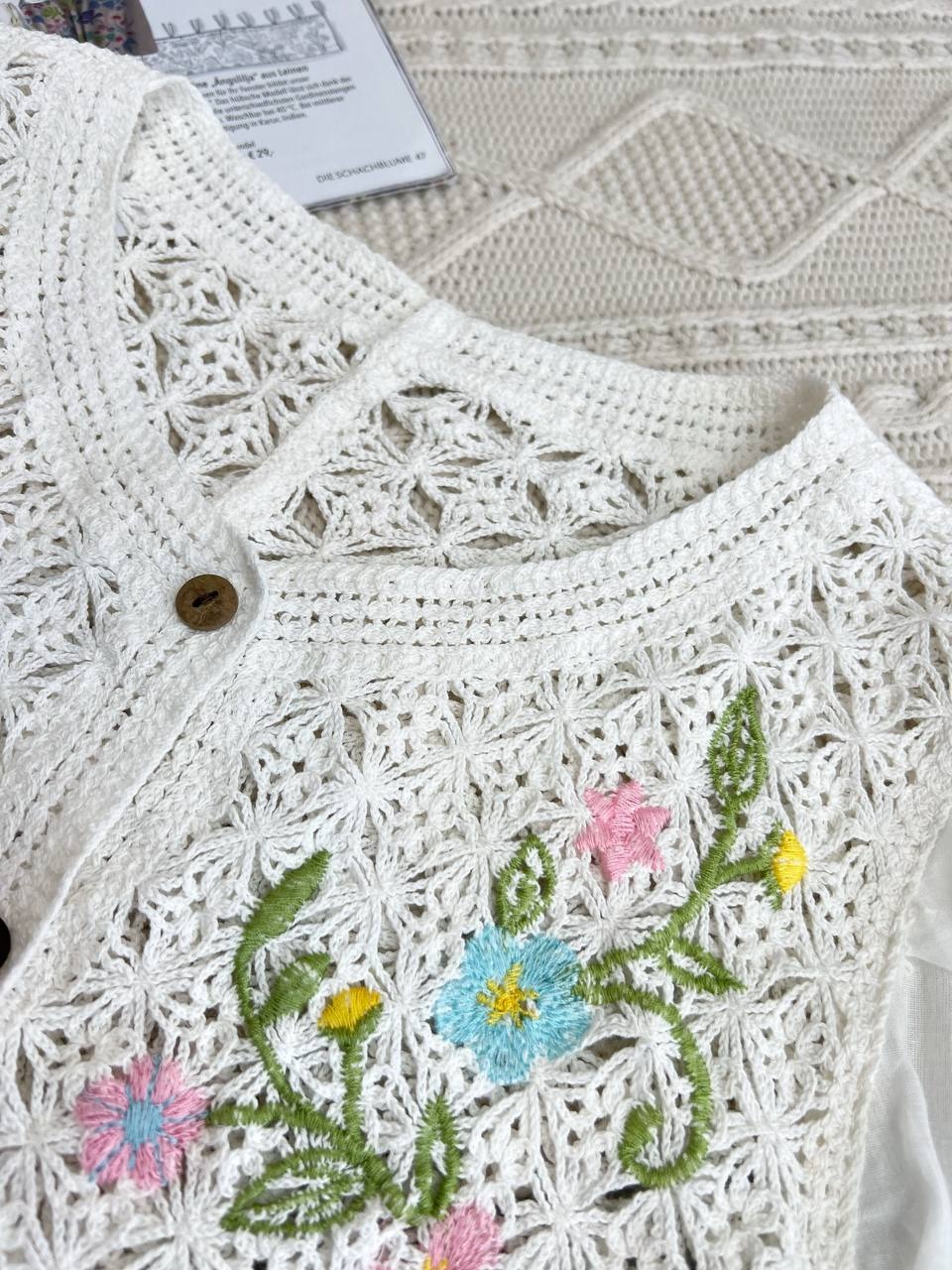 شومیز قلاب بافی آستین پف کد 3835