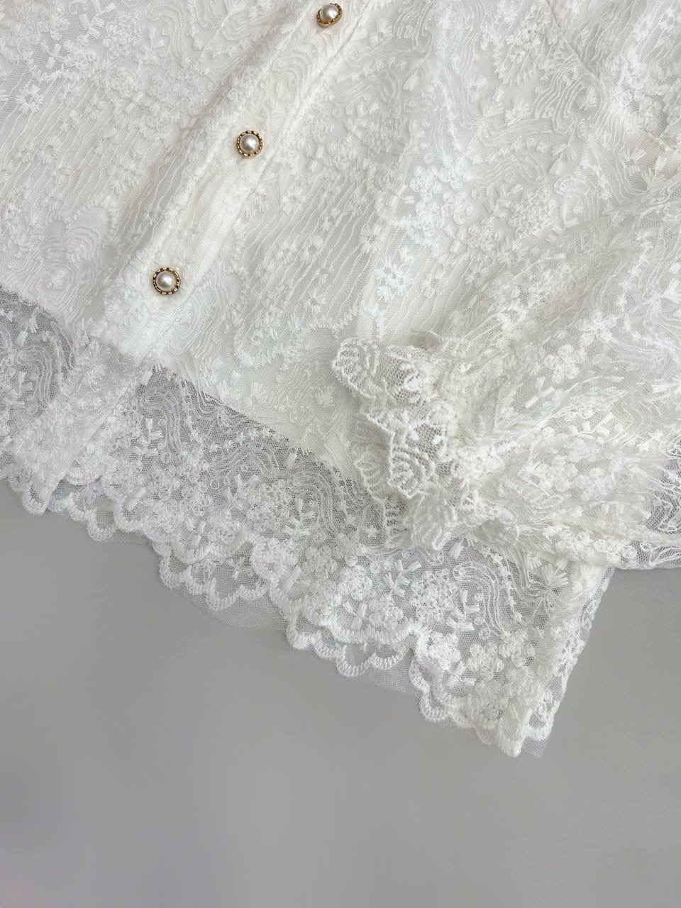 شومیز تمام دانتل گل برجسته کد 3837