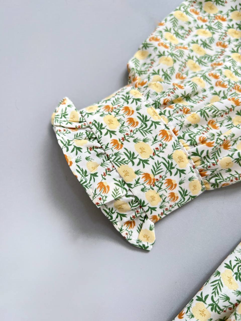 پیراهن جلو دکمه گل ریز کد 3887