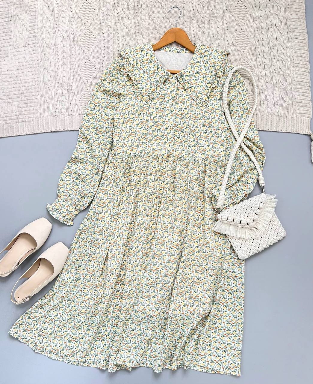 پیراهن جلو دکمه گل ریز کد 3887