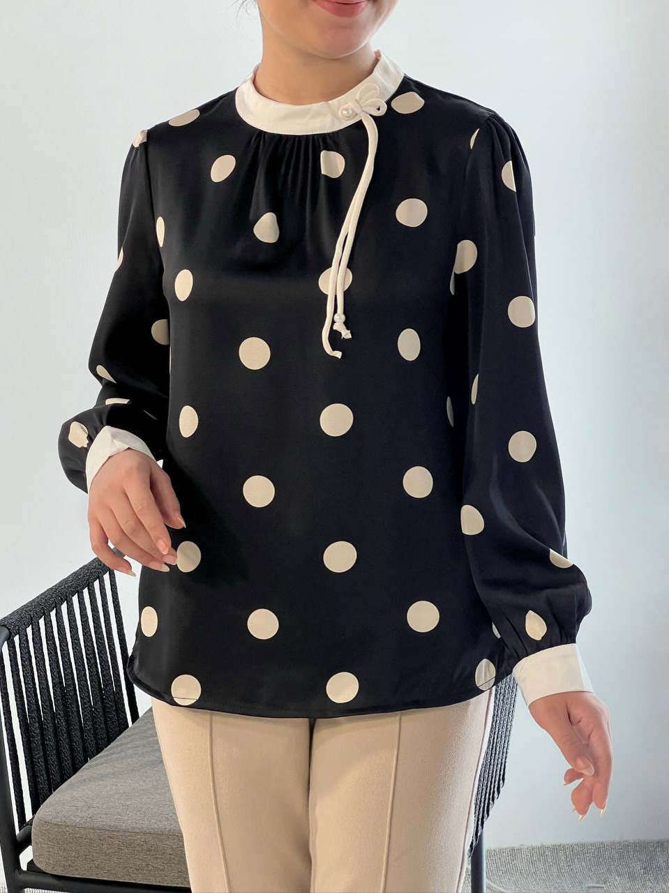 شومیز ساتن توپی اورجینال کد 3909