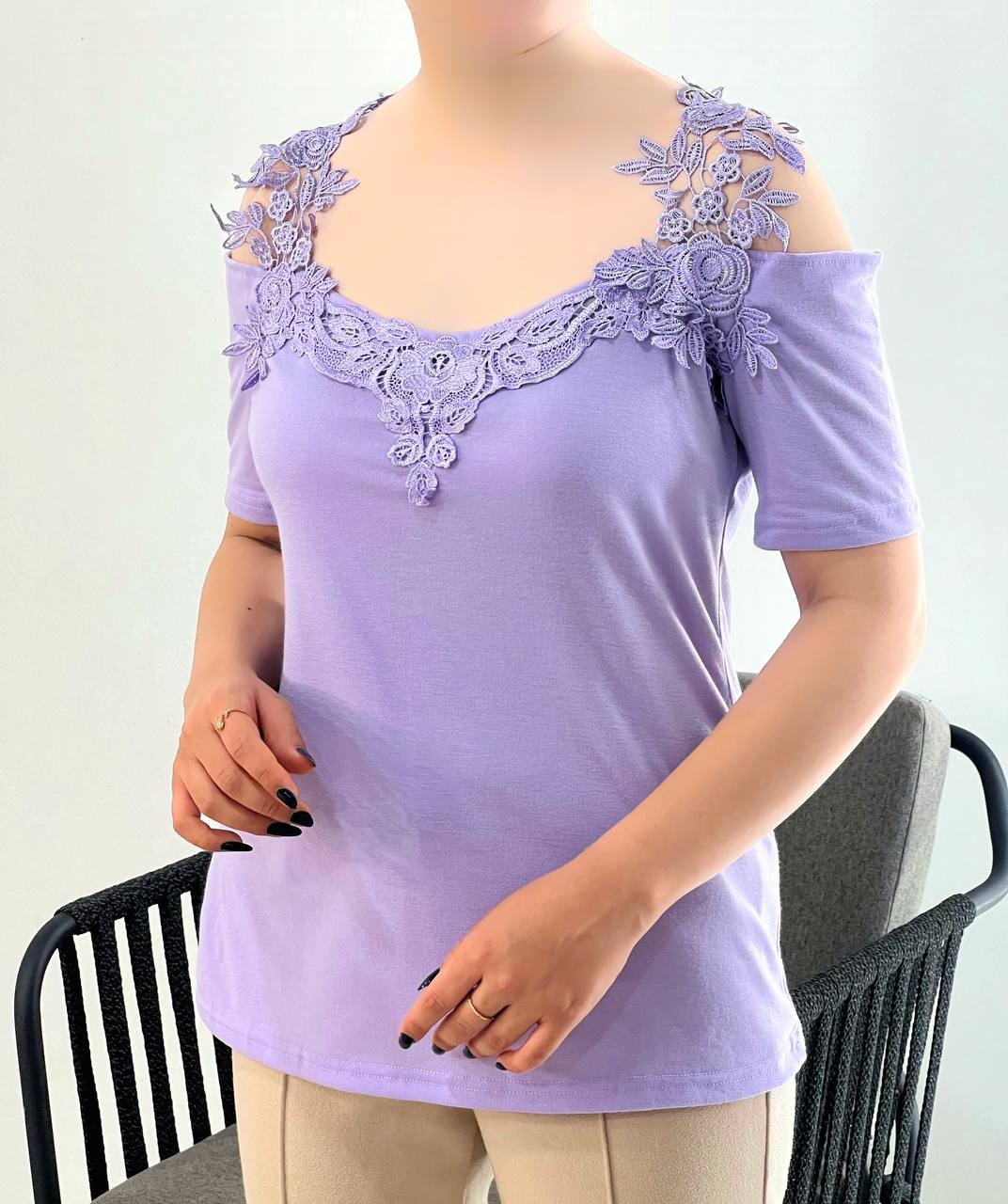 تیشرت سرشانه دانتل سه رنگ کد 3918