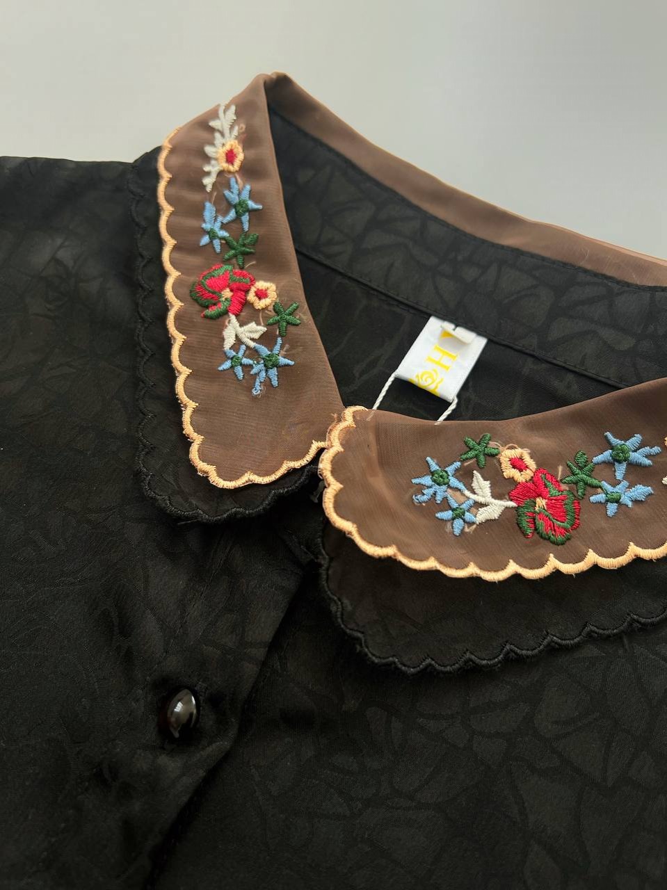 شومیز ساتن مزونی کد 3921