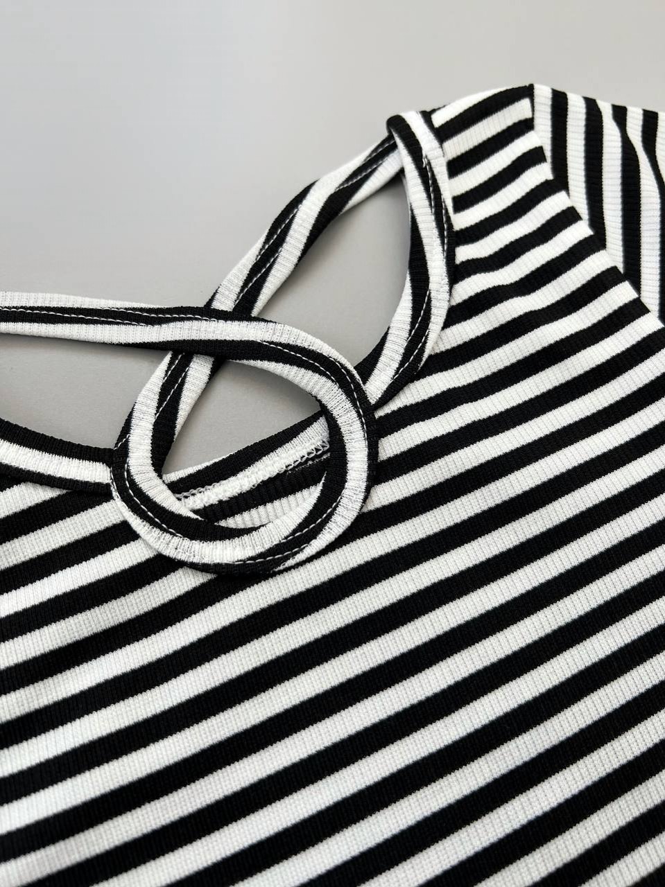 کراپ پشت یقه حلقه ای کد 3924