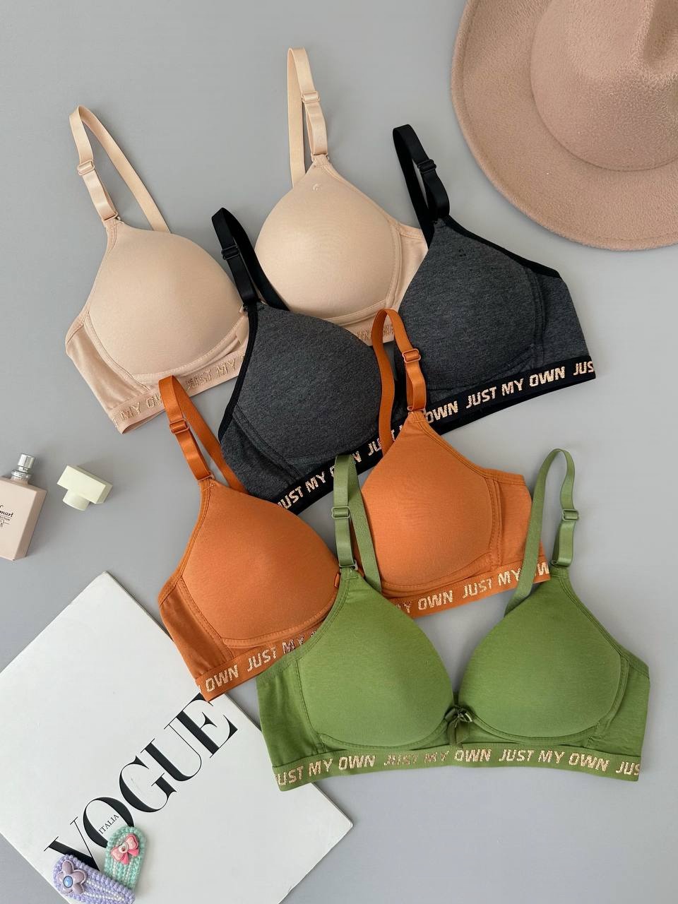 سوتین اسفنجی بدون فنر کد 3940