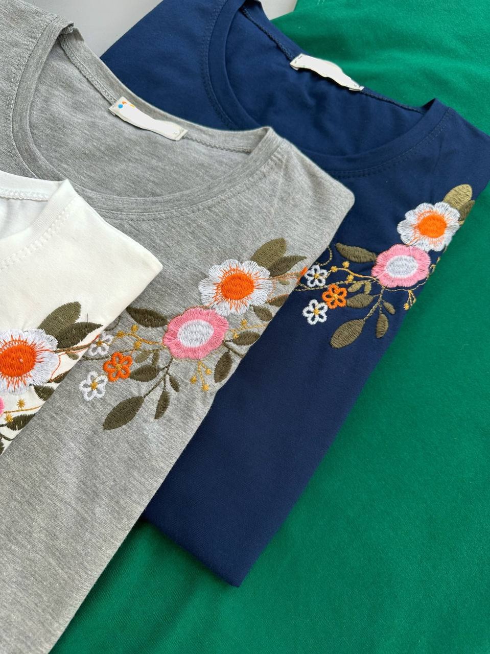 تیشرت گلدوزی 6 رنگ کد 3974
