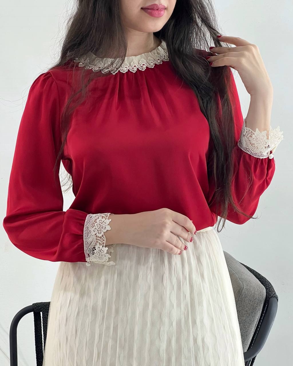 شومیز ساتن یقه دانتل اورجینال کد 3982