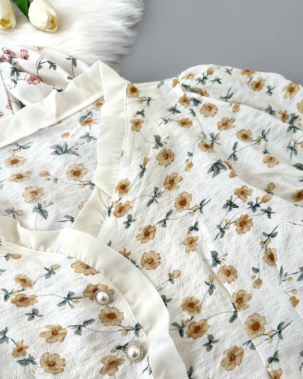 شومیز گل دار عروسکی کد 3995