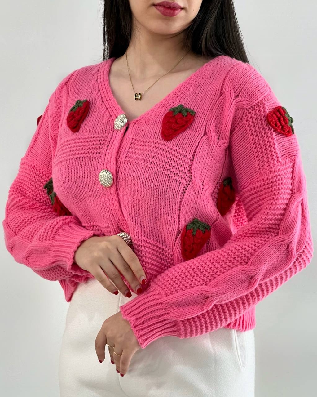 ژاکت بافت جلو دکمه توت فرنگی کد 3998