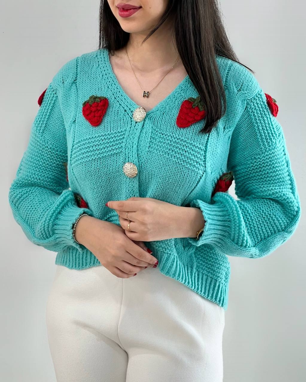 ژاکت بافت جلو دکمه توت فرنگی کد 3998