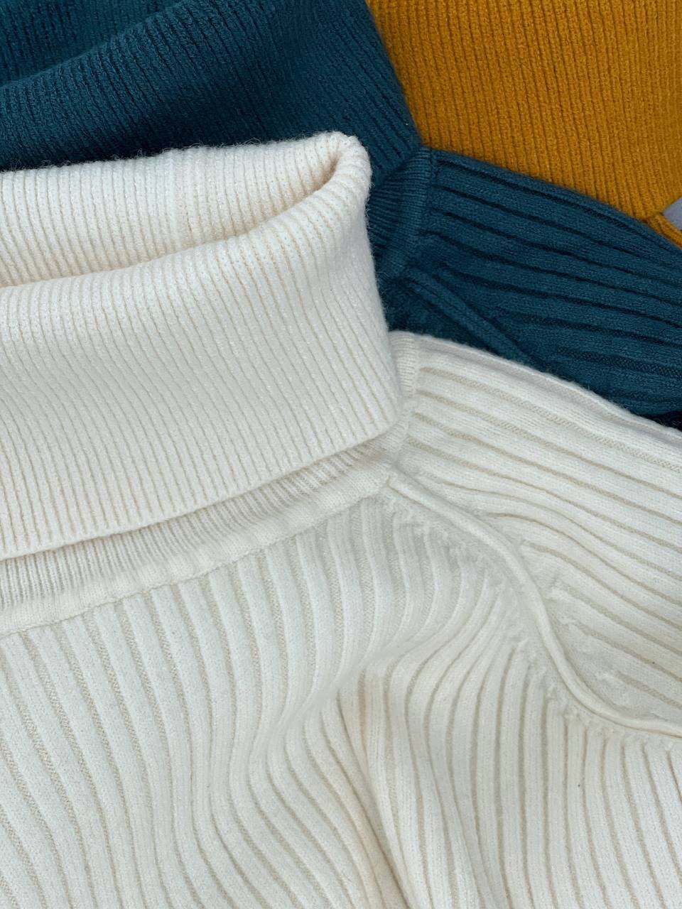 پلیور بافت یقه اسکی 6 رنگ کد 4033