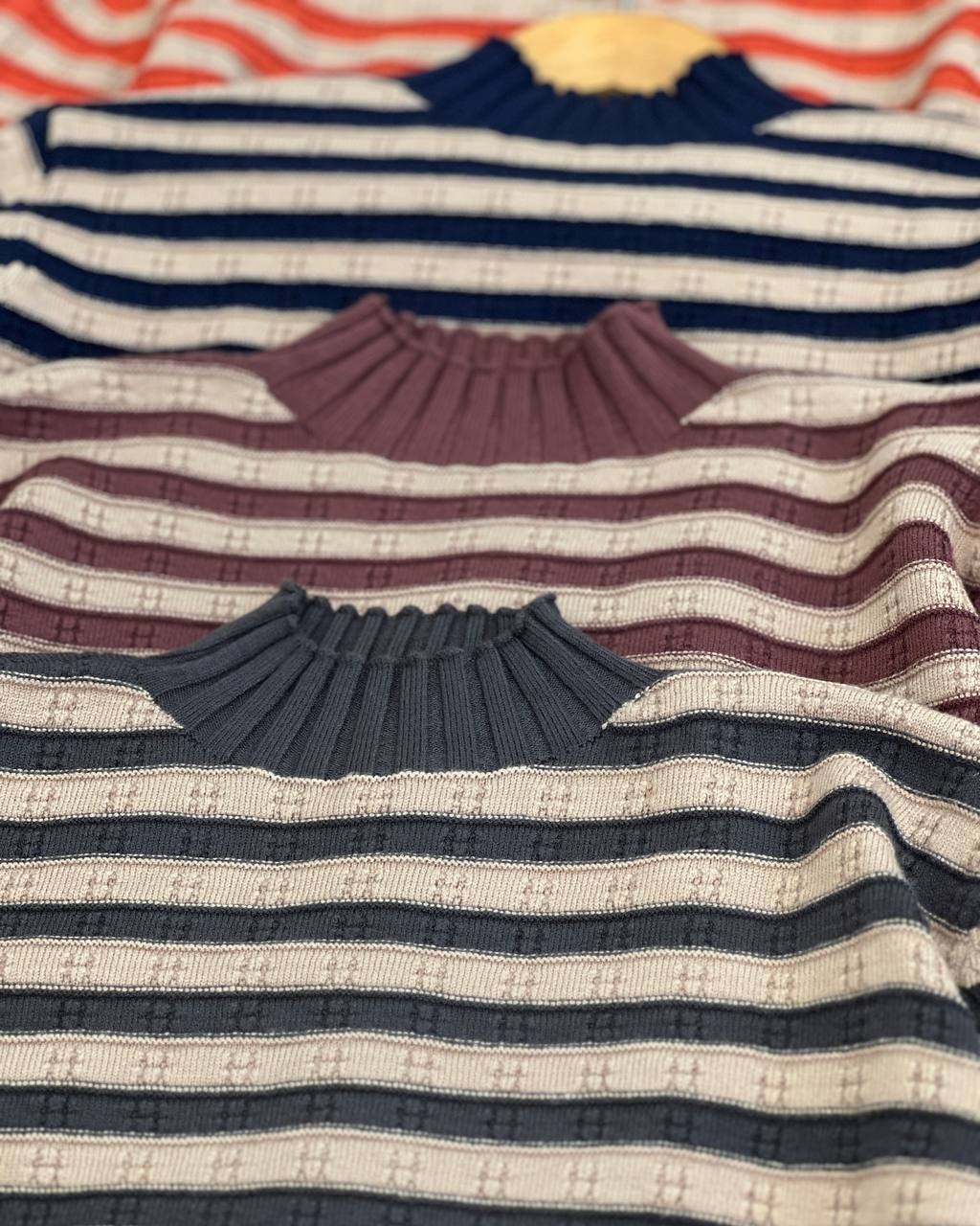 پلیور بافت راه راه 4 رنگ کد 4040