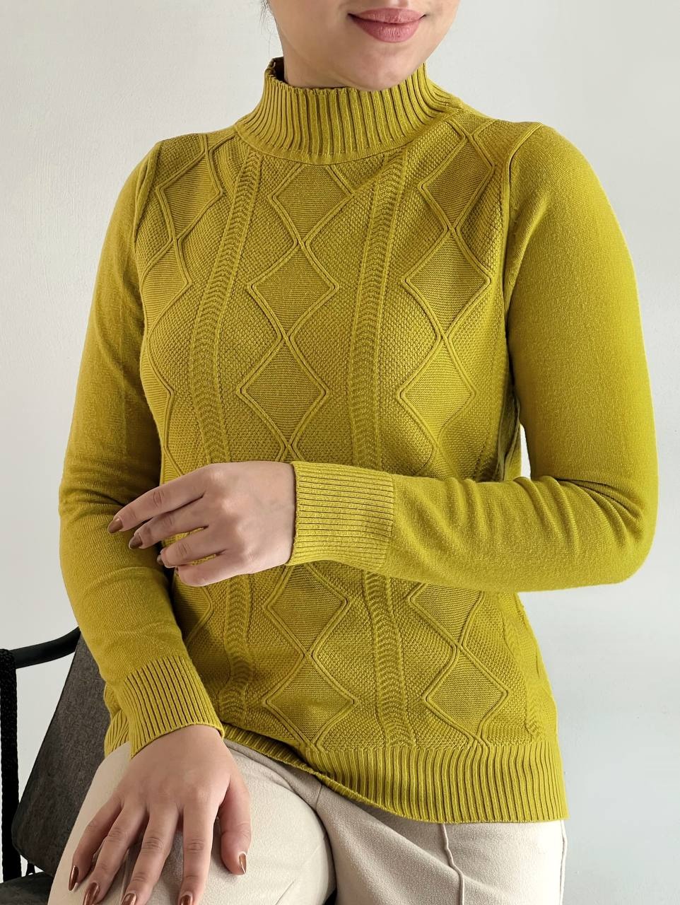 پلیور بافت یقه سه سانت لوزی کد 4045