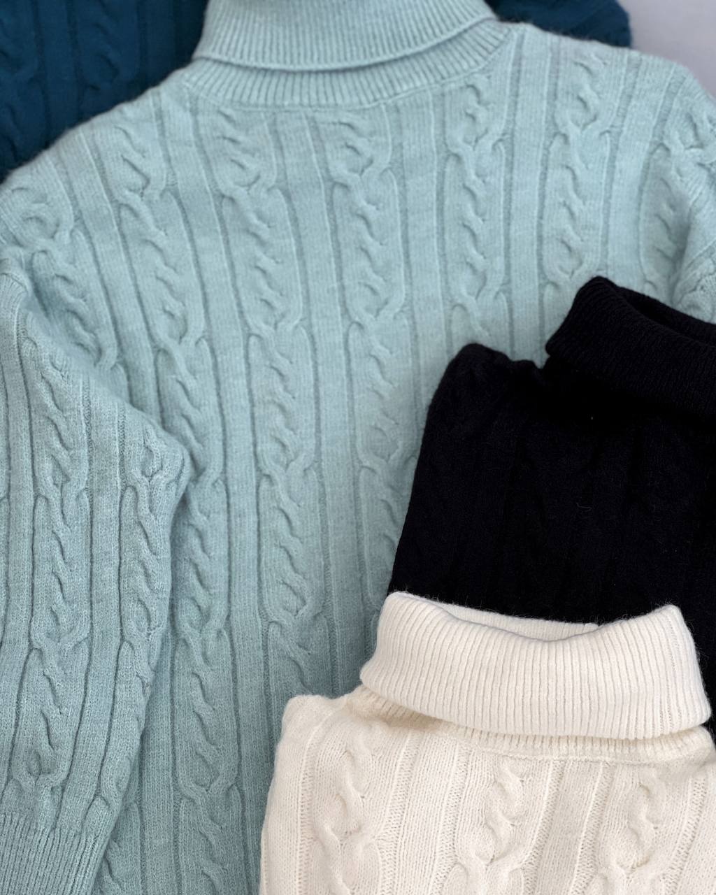 پلیور بافت یقه اسکی کد 4055