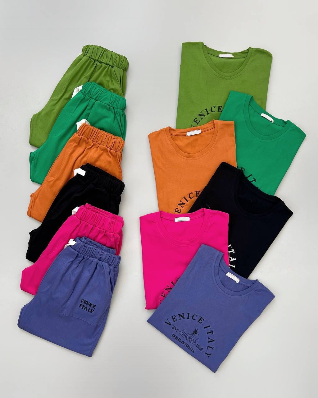 ست تیشرت و شلوارک ونیز کد 4068