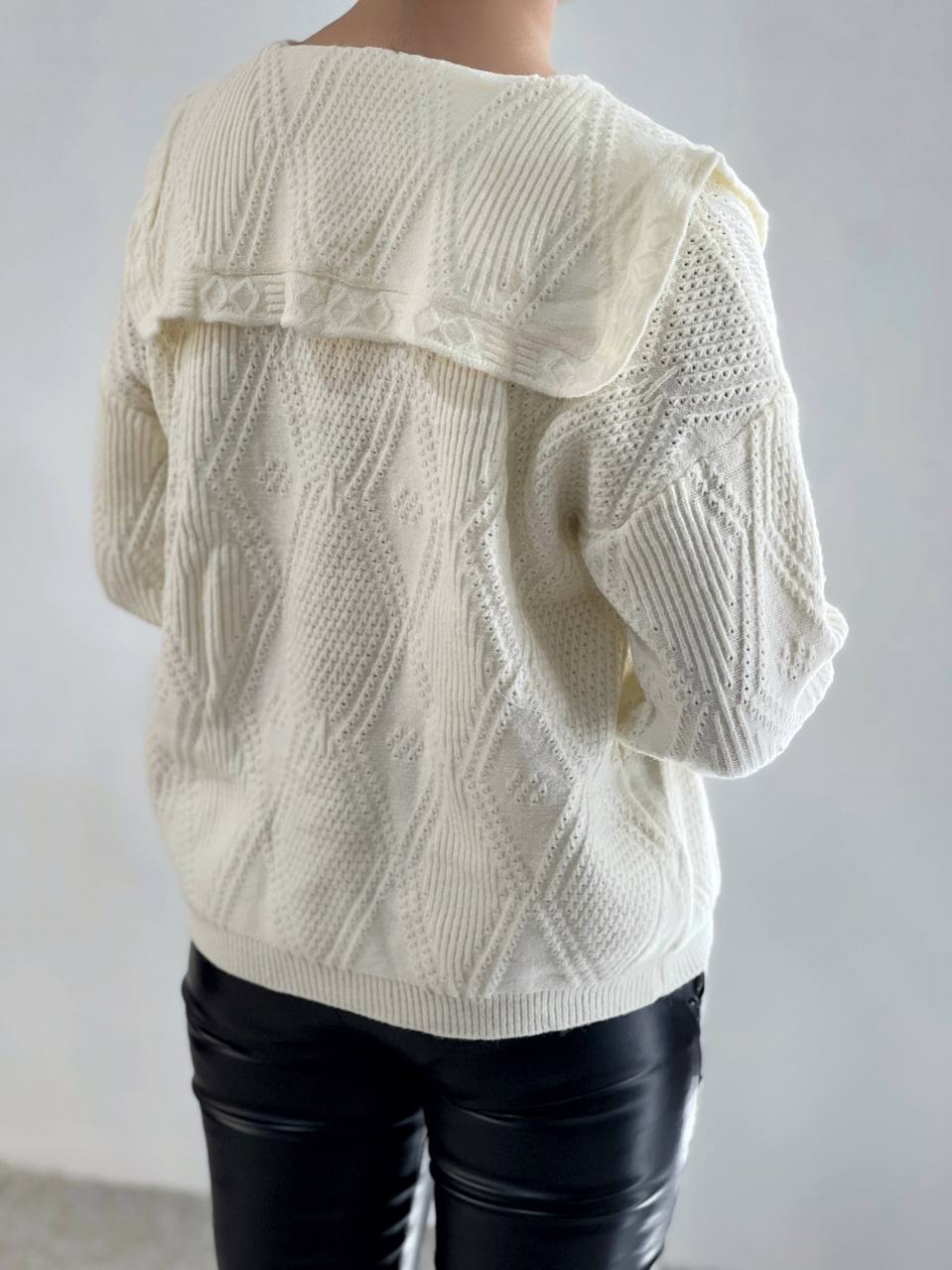 ژاکت بافت طرح برجسته جلو دکمه کد 4111