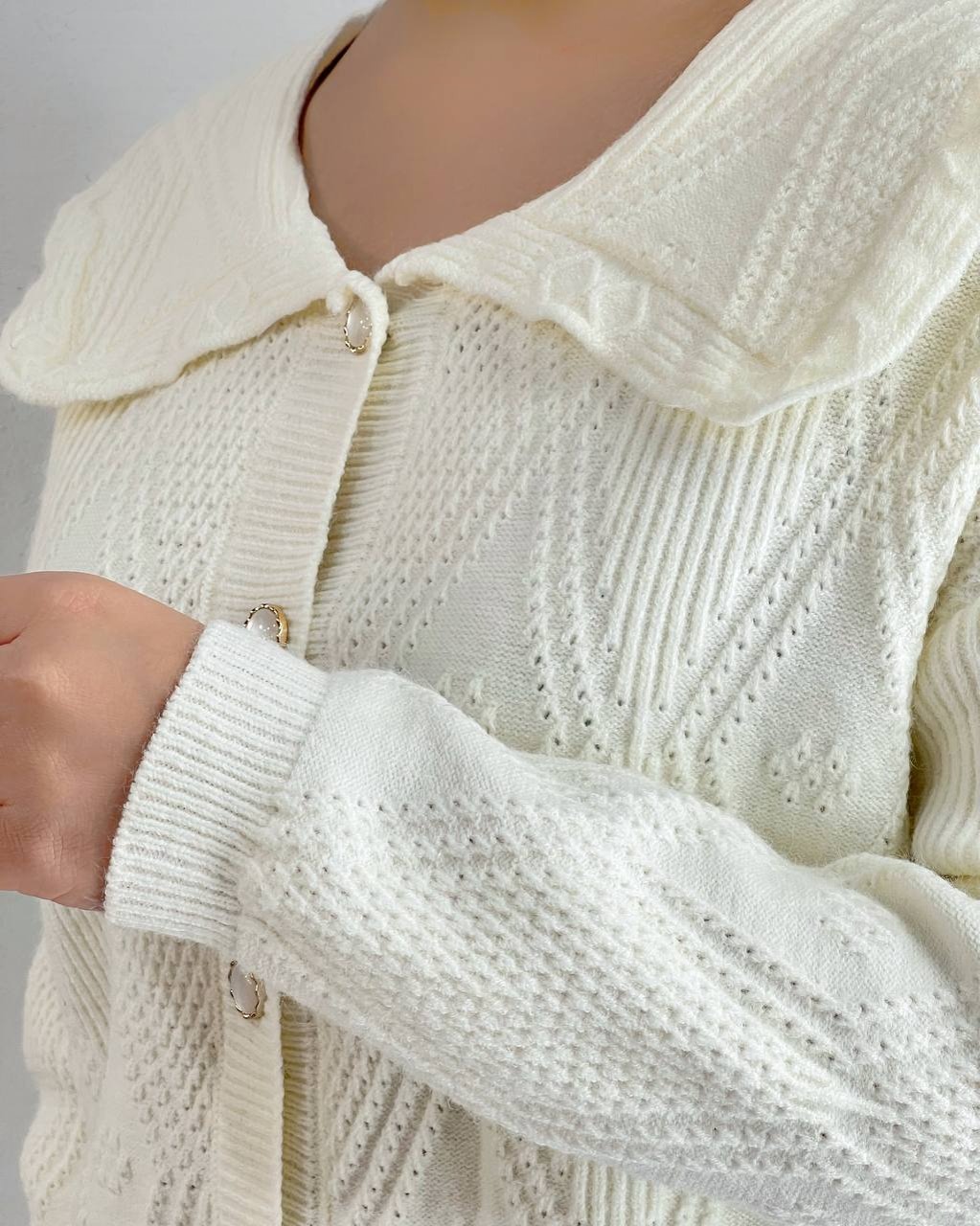 ژاکت بافت طرح برجسته جلو دکمه کد 4111