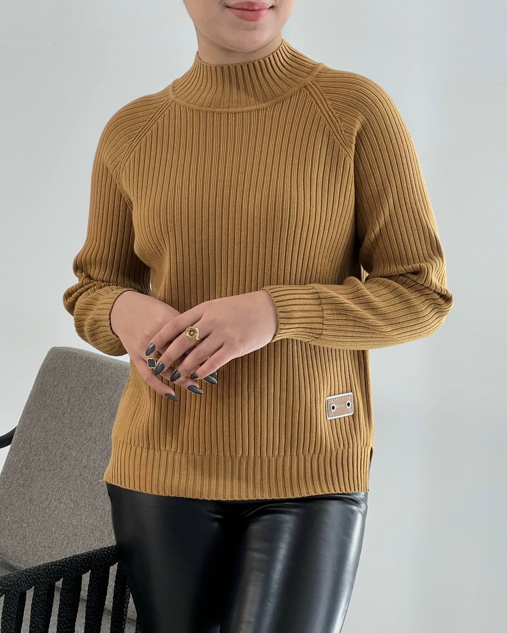 پلیور بافت گپ یقه ایستاده کد 4131