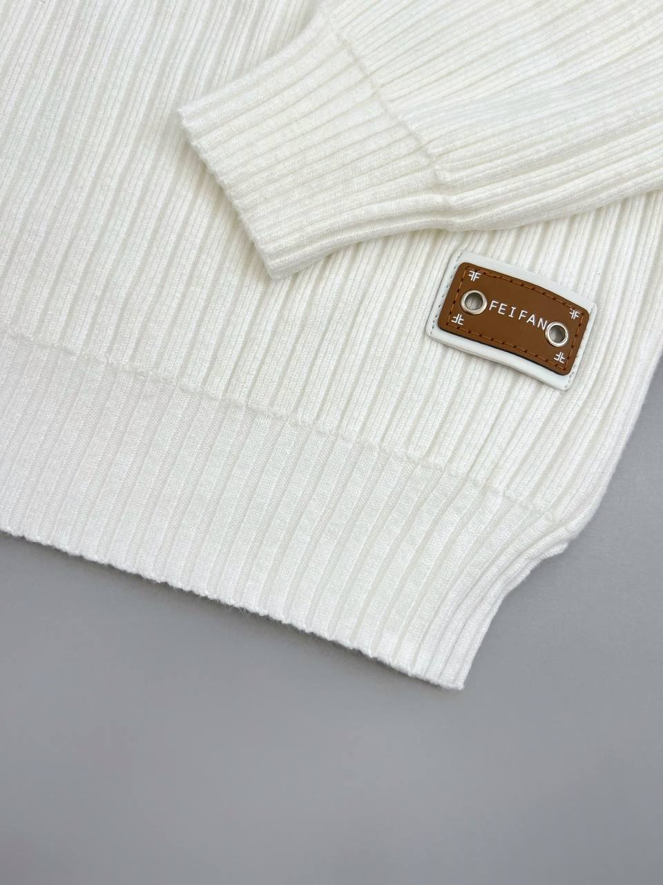 پلیور بافت گپ یقه ایستاده کد 4131