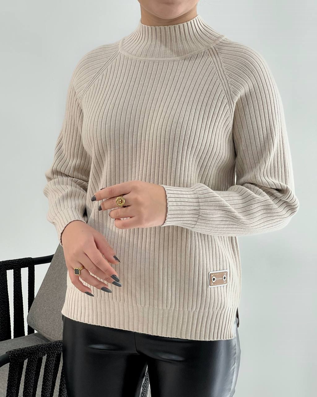 پلیور بافت گپ یقه ایستاده کد 4131