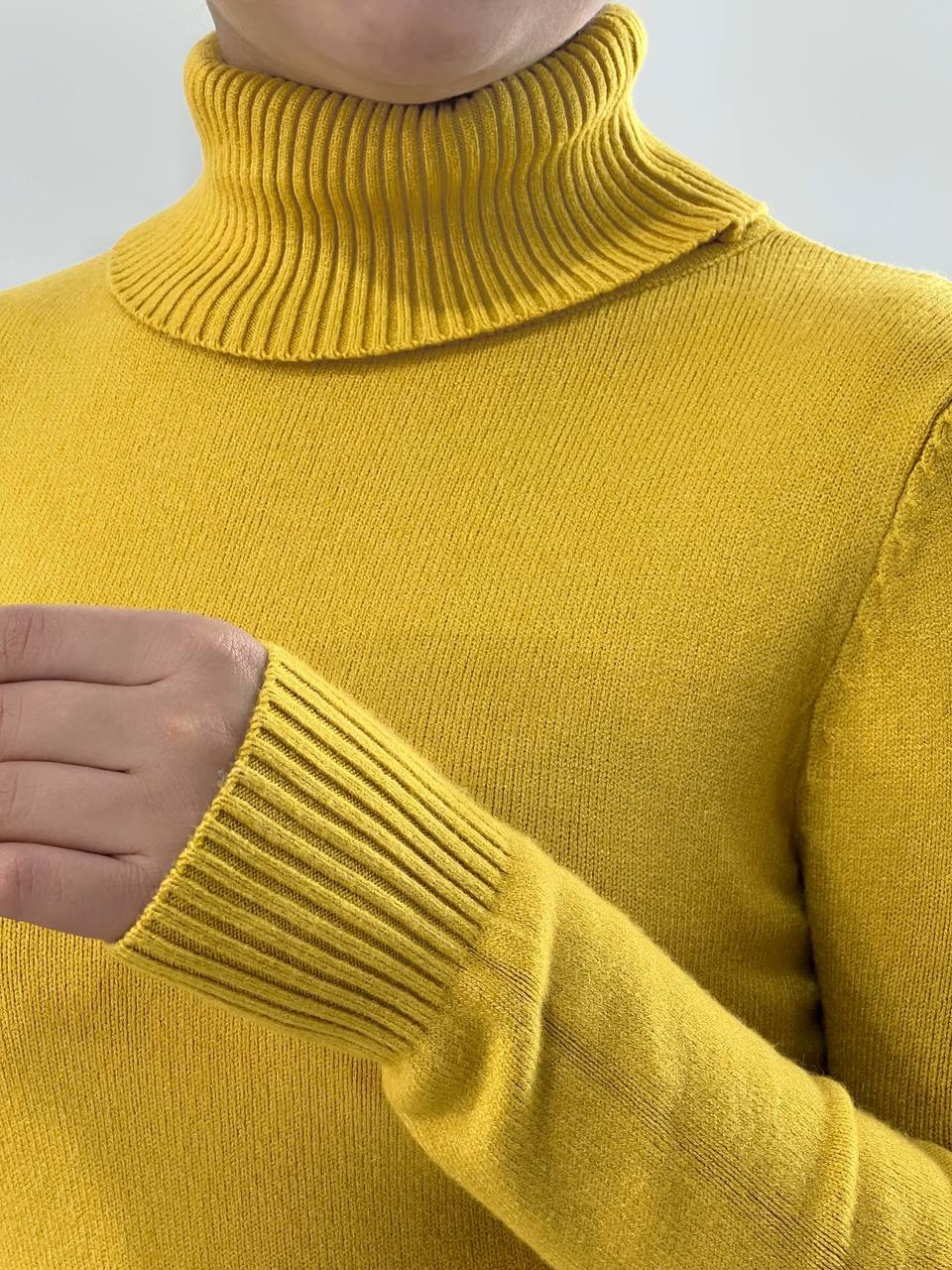 پلیور بافت یقه اسکی ساده 4141