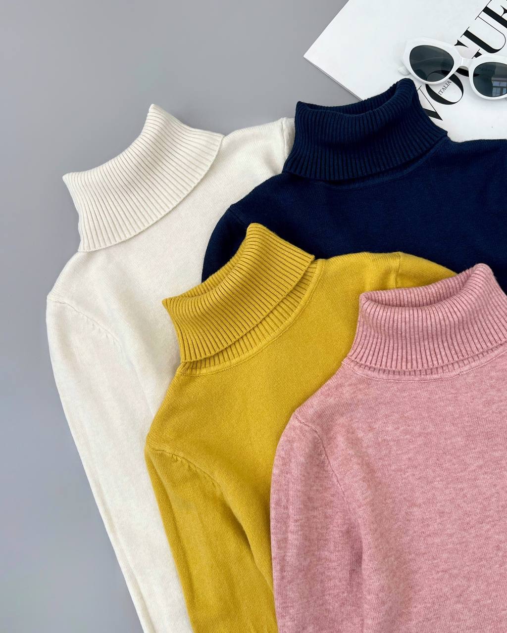 پلیور بافت یقه اسکی ساده 4141