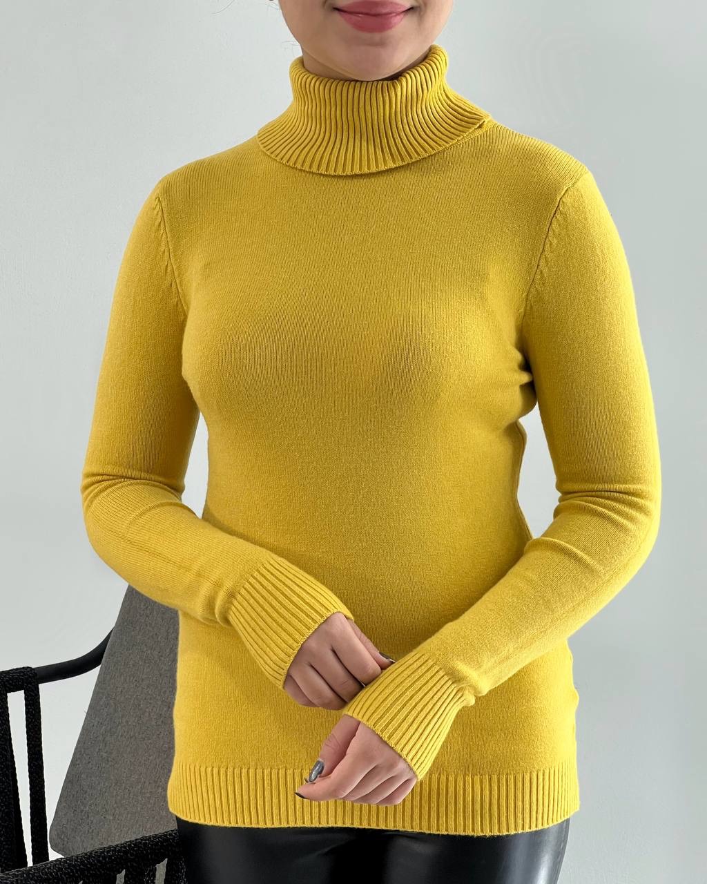 پلیور بافت یقه اسکی ساده 4141