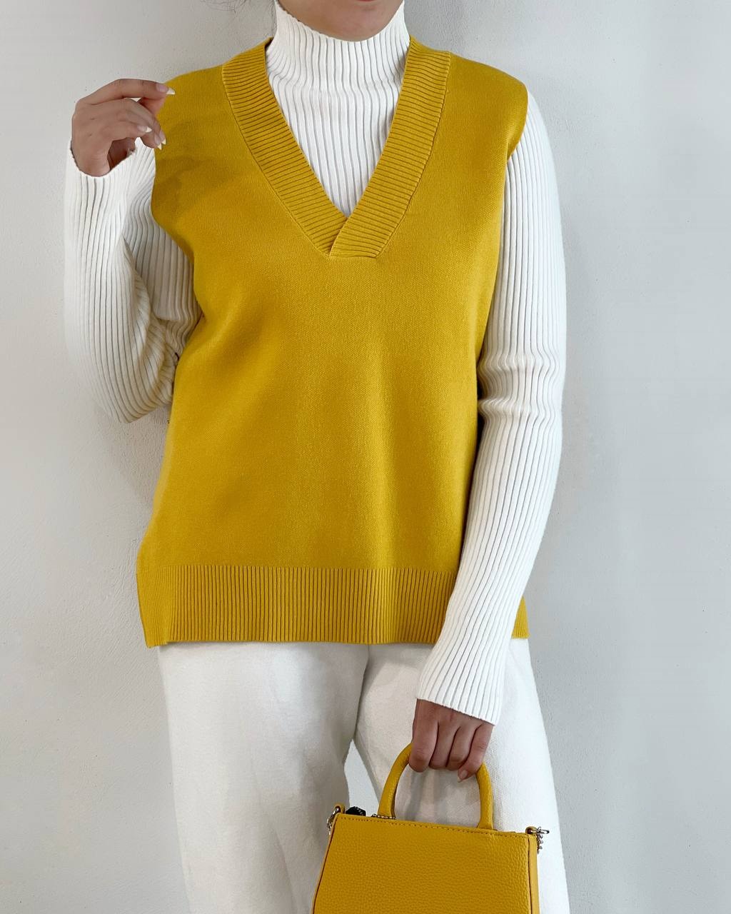 جلیقه بافت 6 رنگ کد 4143