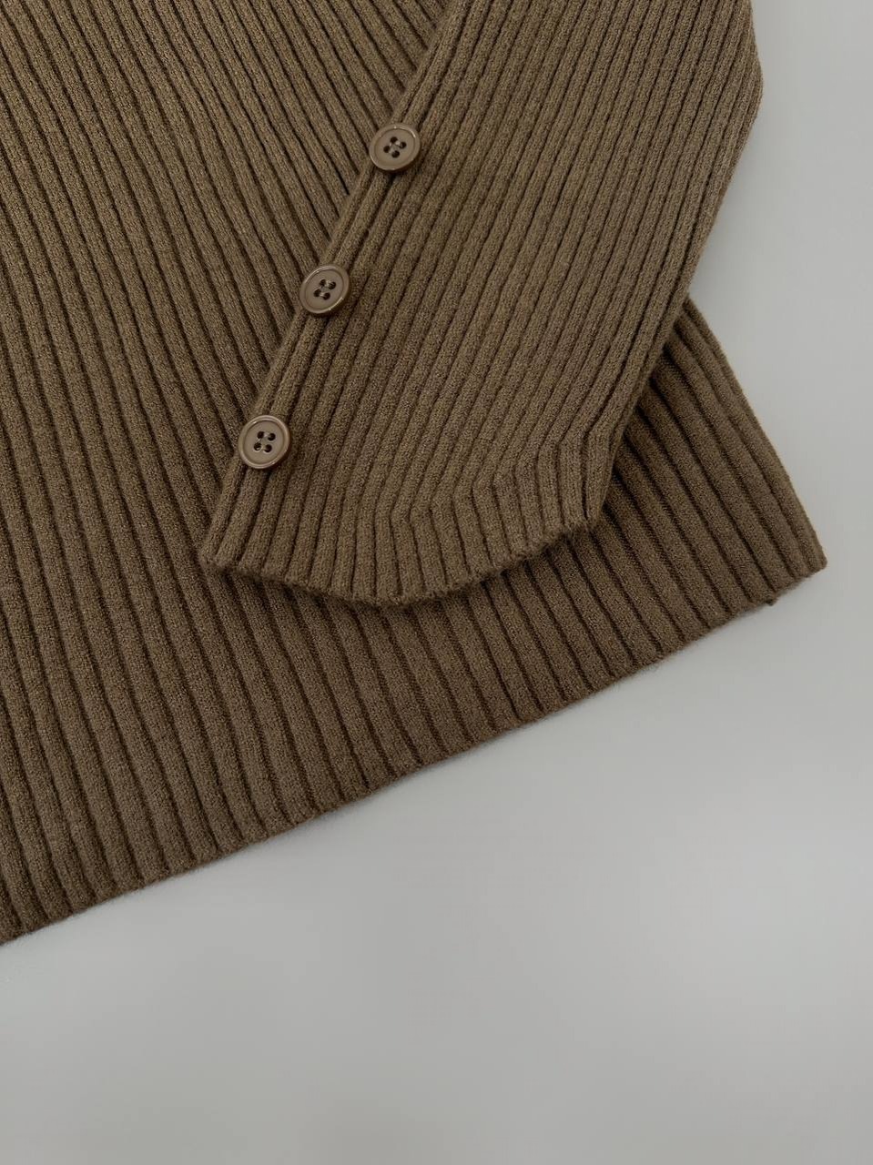 پلیور بافت سرشانه چین کد 4173