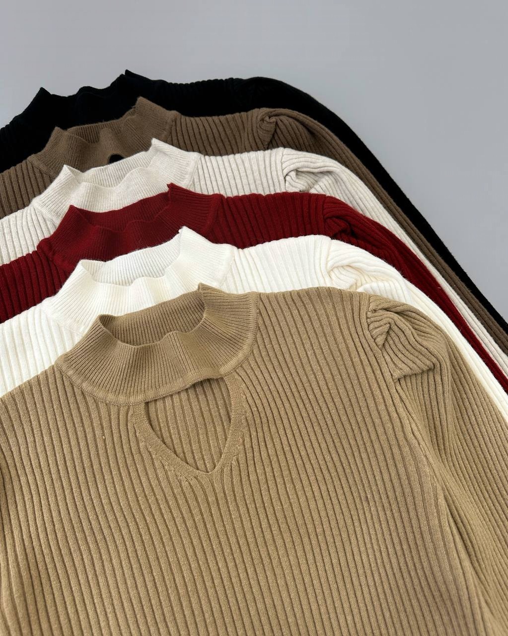 پلیور بافت سرشانه چین کد 4173