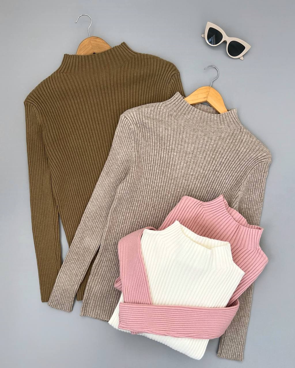 پلیور بافت ساده یقه ایستاده کد 4177