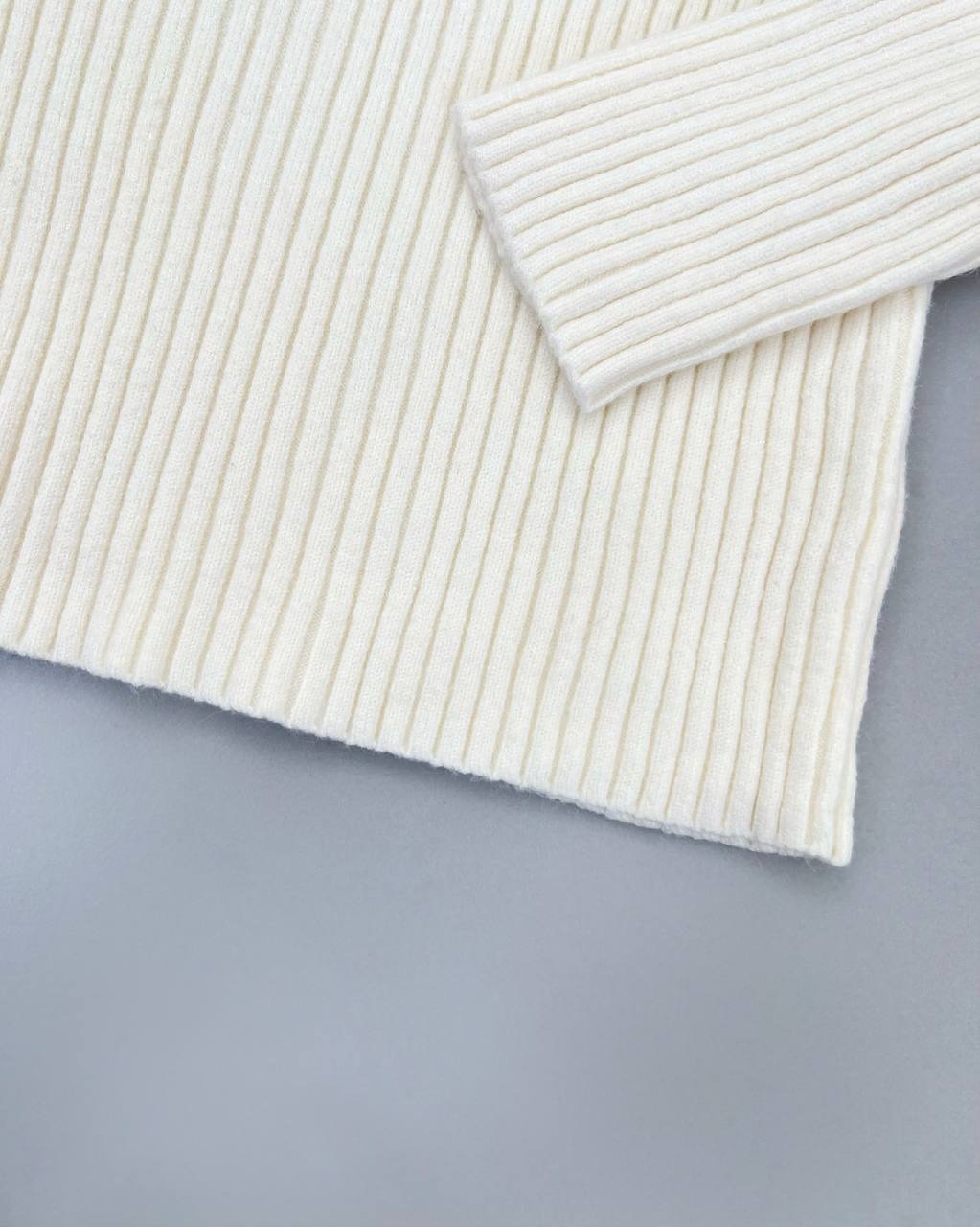 پلیور بافت ساده یقه ایستاده کد 4177