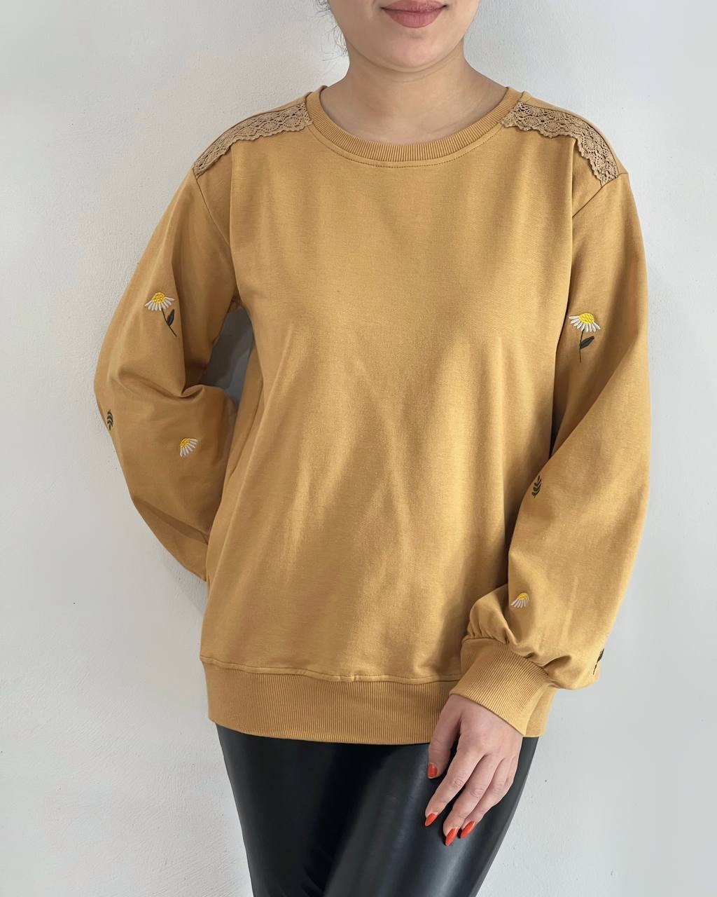 بلوز آستین پف گلدوزی کد 4181