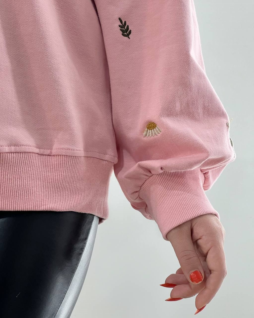 بلوز آستین پف گلدوزی کد 4181