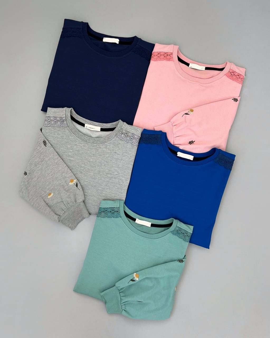 بلوز آستین پف گلدوزی کد 4181